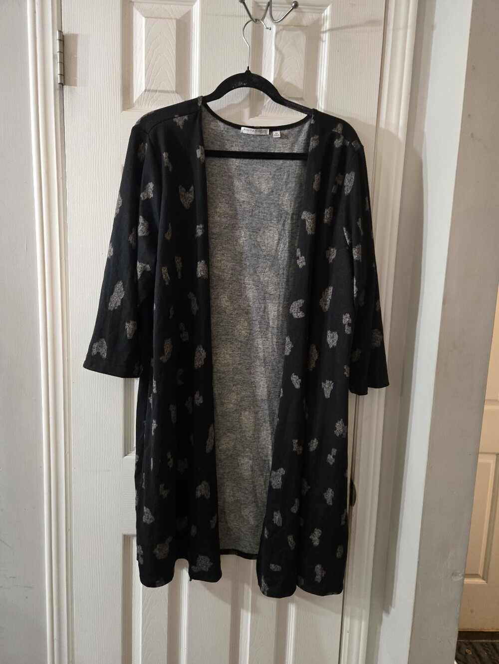 3x knit cardigan